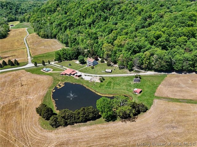 6742 Seven Mile Lane, Elizabeth, IN 47117