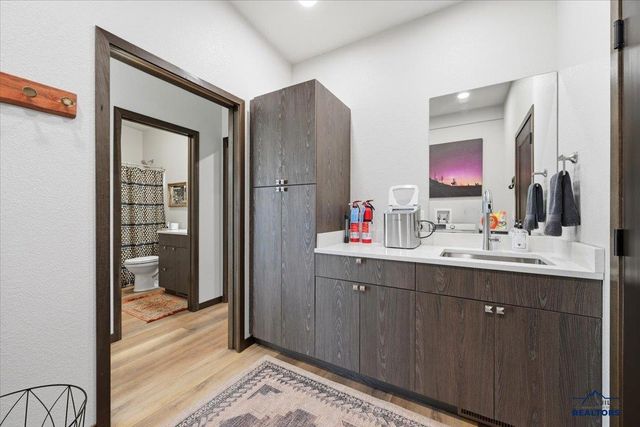21310 EMBERS WAY, Lead, SD 57754