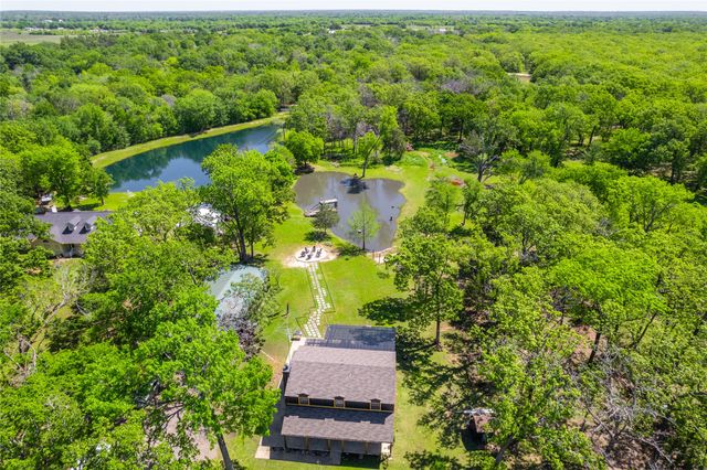 2523 County Road 3303, Greenville, TX 75402