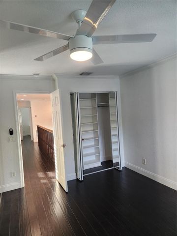 1003 Silktree Lane, Weston, FL 33327