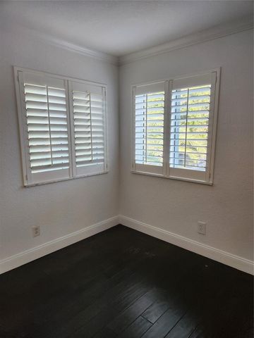 1003 Silktree Lane, Weston, FL 33327