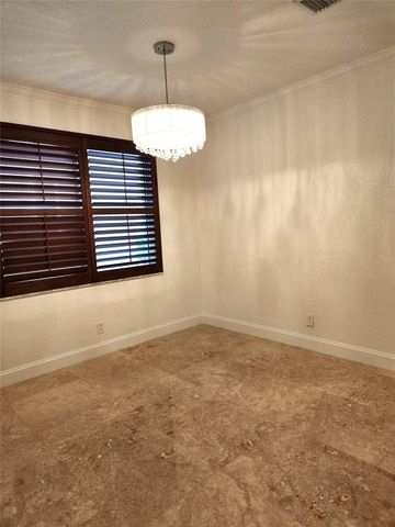 1003 Silktree Lane, Weston, FL 33327