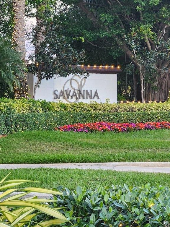 1003 Silktree Lane, Weston, FL 33327