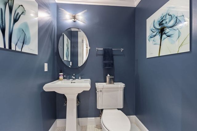 157 Newbury St 3, Boston, MA 02116