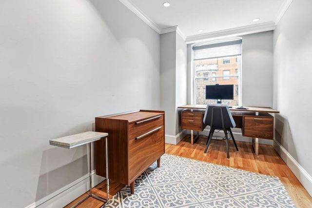 157 Newbury St 3, Boston, MA 02116