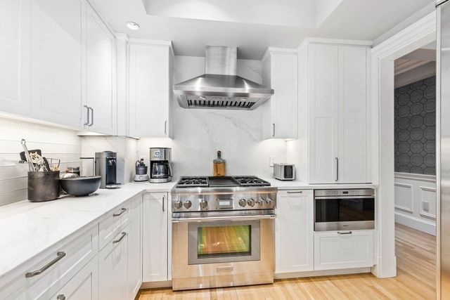 157 Newbury St 3, Boston, MA 02116