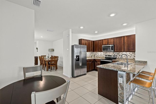 10914 PENNY GALE LOOP, San Antonio, FL 33576
