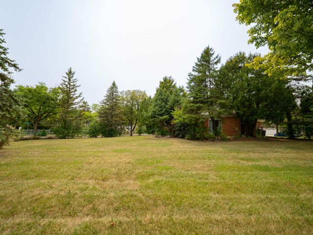 3340 Bluett Drive, Ann Arbor, MI 48105