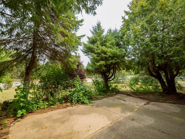3340 Bluett Drive, Ann Arbor, MI 48105