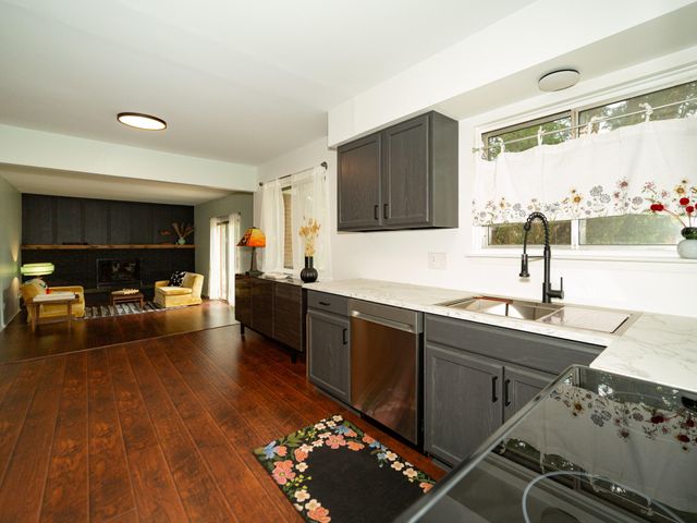 3340 Bluett Drive, Ann Arbor, MI 48105