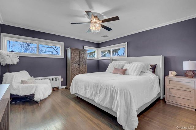 545 Mohawk E, West Hempstead, NY 11552