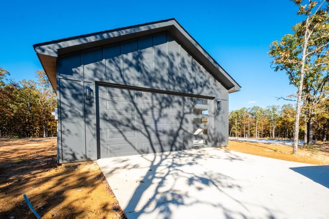 93 Rolling Manor Drive, Conway, AR 72032