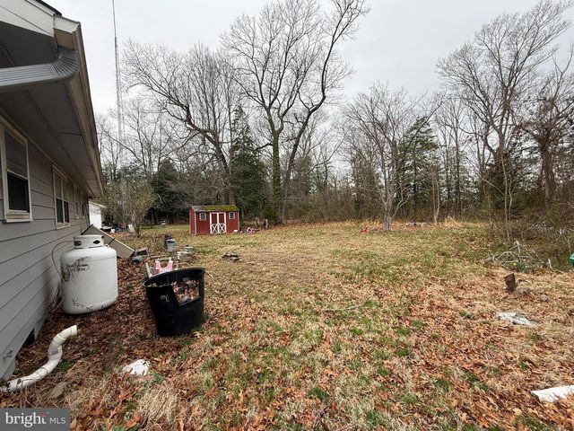 24 HARTZ DR, Bridgeton, NJ 08302
