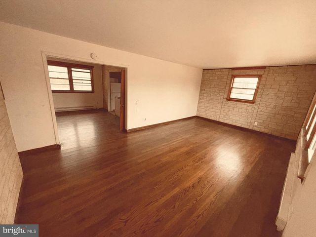 24 HARTZ DR, Bridgeton, NJ 08302