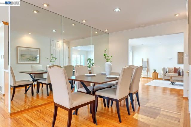 1515 Miramonte Ave, Mountain View, CA 94040