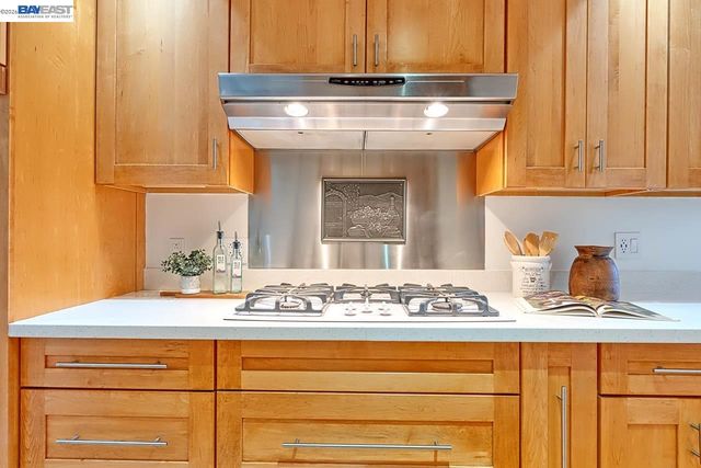 1515 Miramonte Ave, Mountain View, CA 94040