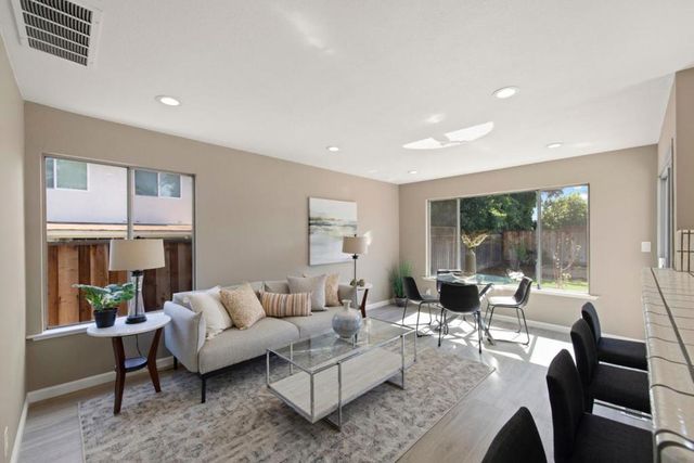 992 Branham Lane, San Jose, CA 95136