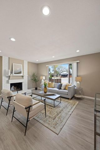 992 Branham Lane, San Jose, CA 95136