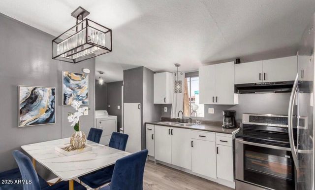 2605 W VAN BUREN Street 80, Phoenix, AZ 85009