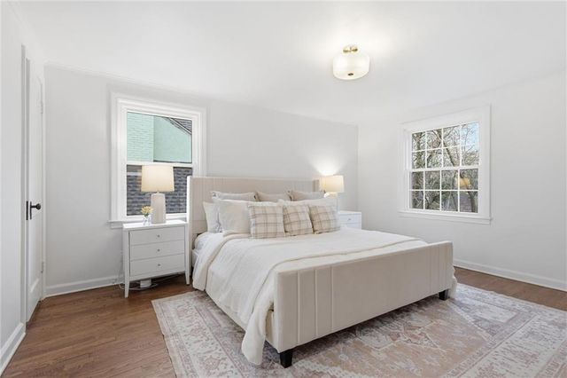 1263 W Gregory Boulevard, Kansas City, MO 64114