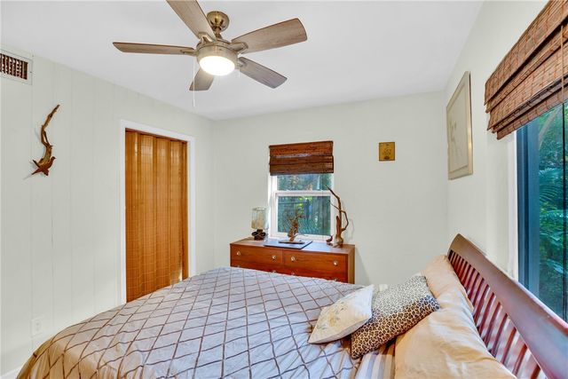 2661 Victory Boulevard, Vero Beach, FL 32960