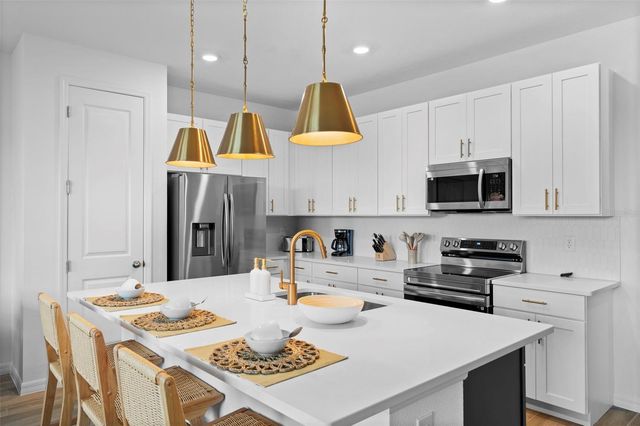 642 LONGBOAT DRIVE, Davenport, FL 33896