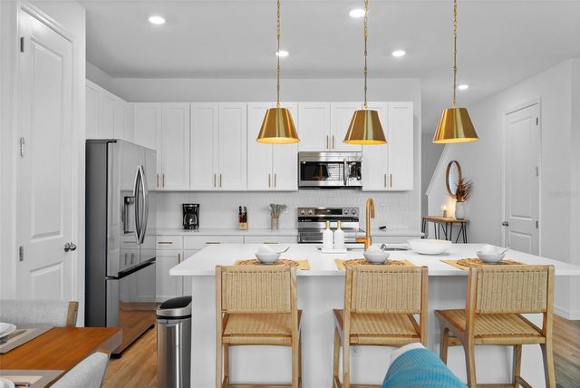 642 LONGBOAT DRIVE, Davenport, FL 33896