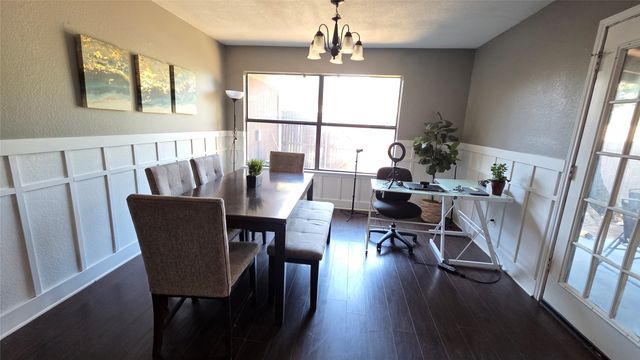 2103 Prairie Creek Trail, Garland, TX 75040