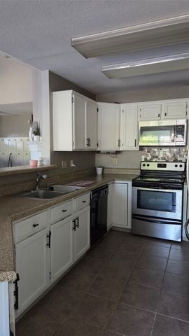2103 Prairie Creek Trail, Garland, TX 75040