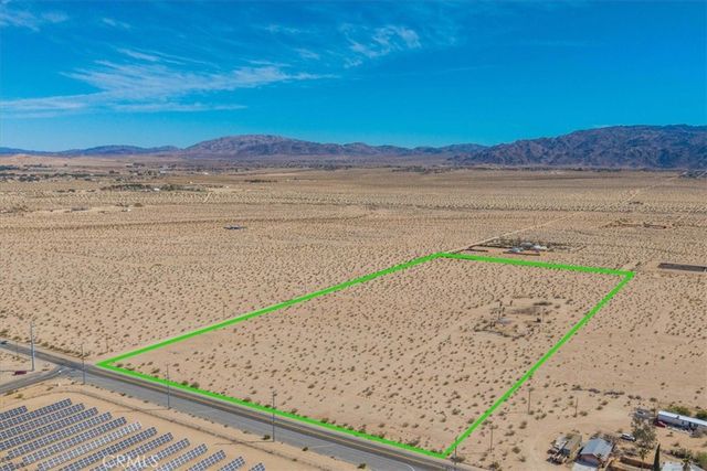 3888 Desert Heights Drive, 29 Palms, CA 92277