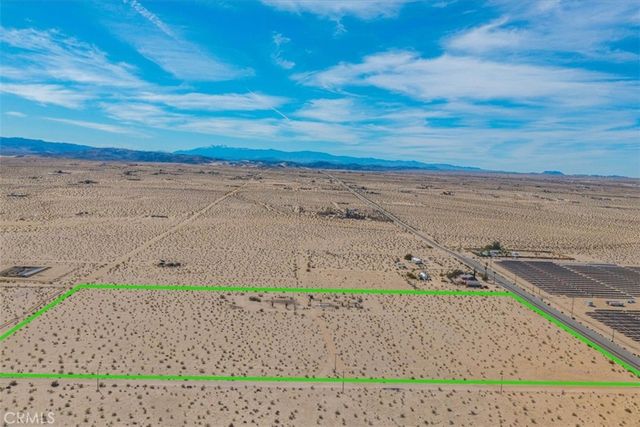 3888 Desert Heights Drive, 29 Palms, CA 92277