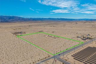 3888 Desert Heights Drive, 29 Palms, CA 92277