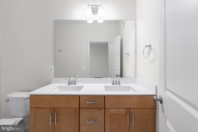 2542 NEABSCO COMMON PL, Woodbridge, VA 22191