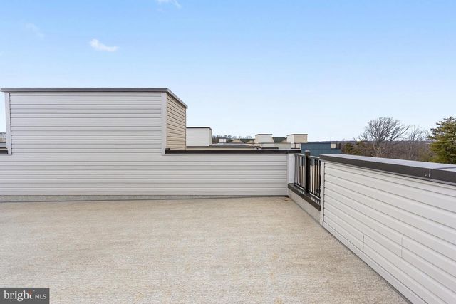 2542 NEABSCO COMMON PL, Woodbridge, VA 22191