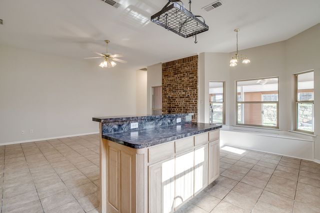 8612 Woodslane Drive, Fort Worth, TX 76179