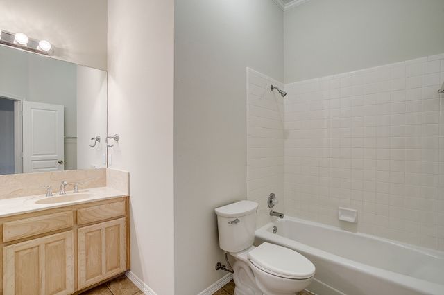 8612 Woodslane Drive, Fort Worth, TX 76179