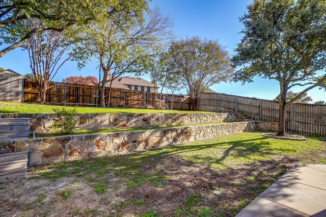 8612 Woodslane Drive, Fort Worth, TX 76179