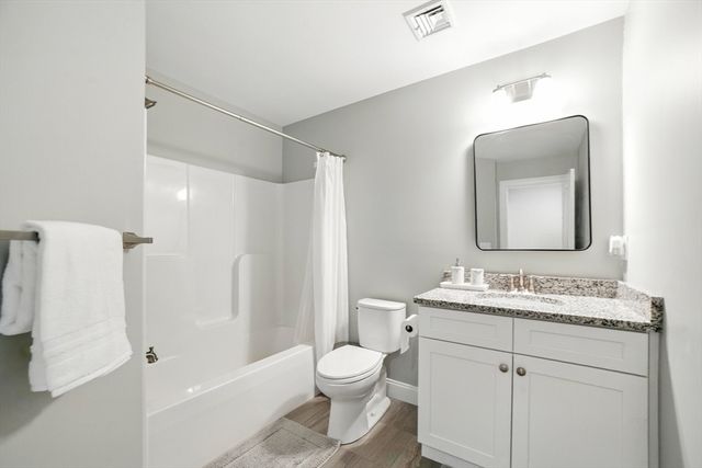 2 Sabrina Way C, Agawam, MA 01001
