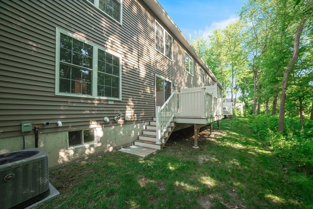 2 Sabrina Way C, Agawam, MA 01001