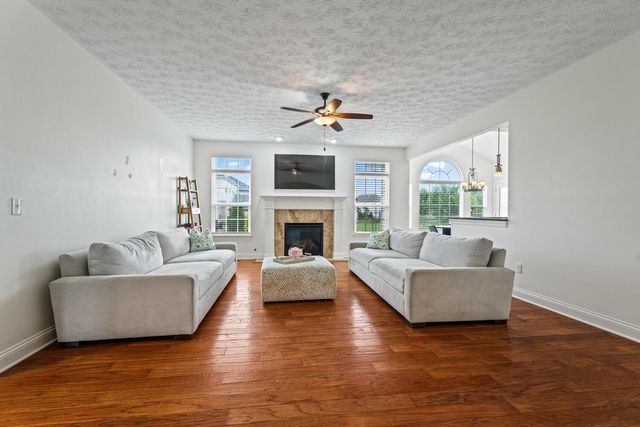 2073 Lincolnshire Drive, Beavercreek, OH 45434