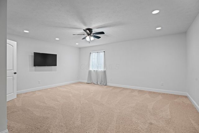 2073 Lincolnshire Drive, Beavercreek, OH 45434