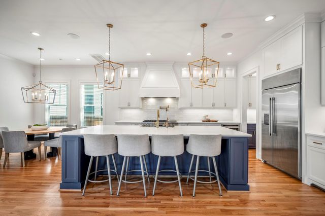 319 E 26th Street, Houston, TX 77008