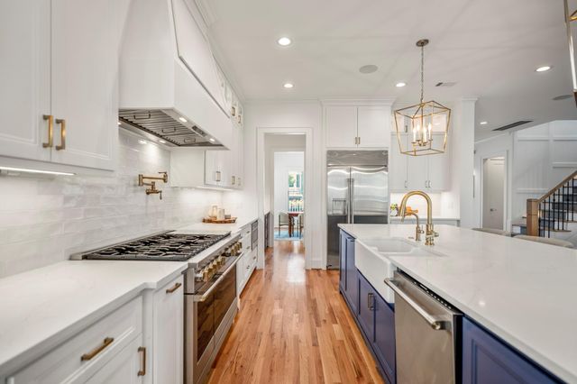 319 E 26th Street, Houston, TX 77008