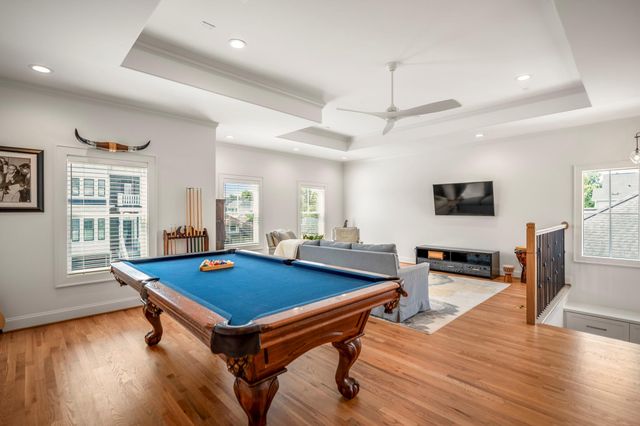 319 E 26th Street, Houston, TX 77008