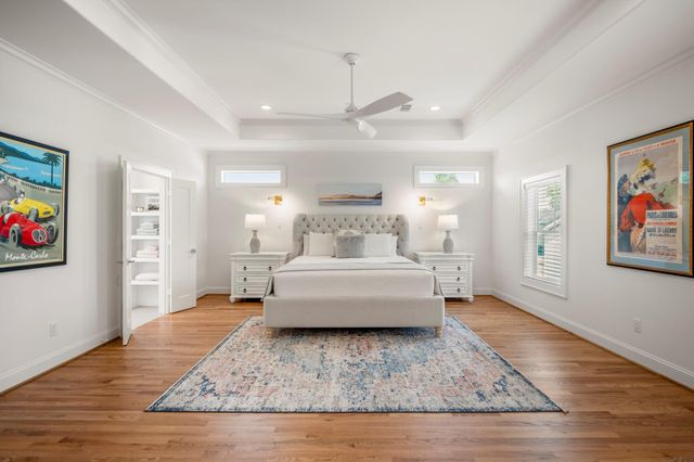 319 E 26th Street, Houston, TX 77008