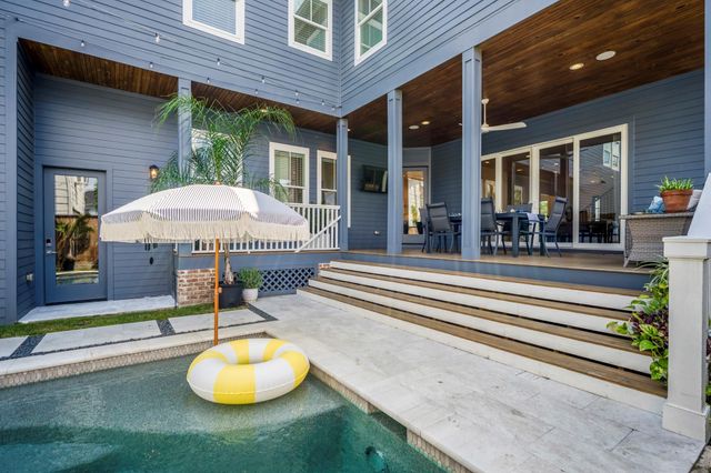 319 E 26th Street, Houston, TX 77008