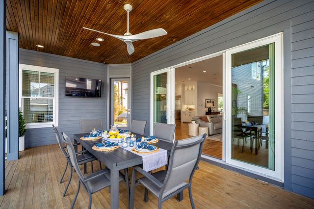 319 E 26th Street, Houston, TX 77008