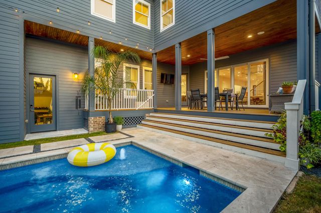 319 E 26th Street, Houston, TX 77008