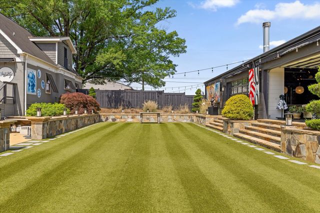 1710 S Holtzclaw Avenue, Chattanooga, TN 37404