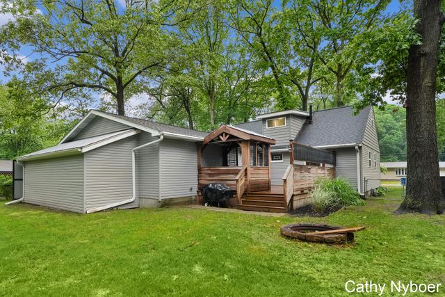 14870 Sharon Avenue, Grand Haven Twp, MI 49417